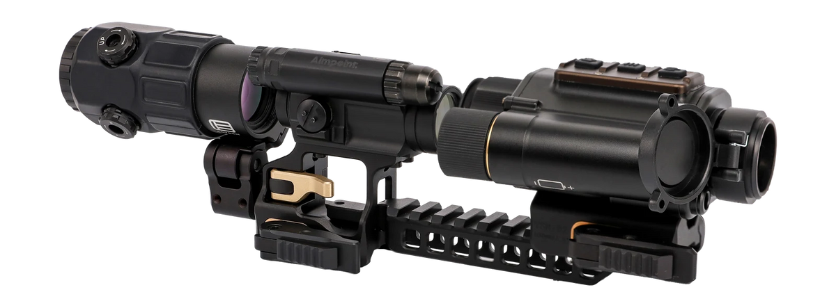 Коліматор Aimpoint CompM5 на RDM-01-QD, магніфер EOTech G45 на FTR-01-DQD і тепловізор Delta Optical Scout 25 у кріпленні DAVIKA TSM-02-QD-38H на планці PR-02-SMAI-B