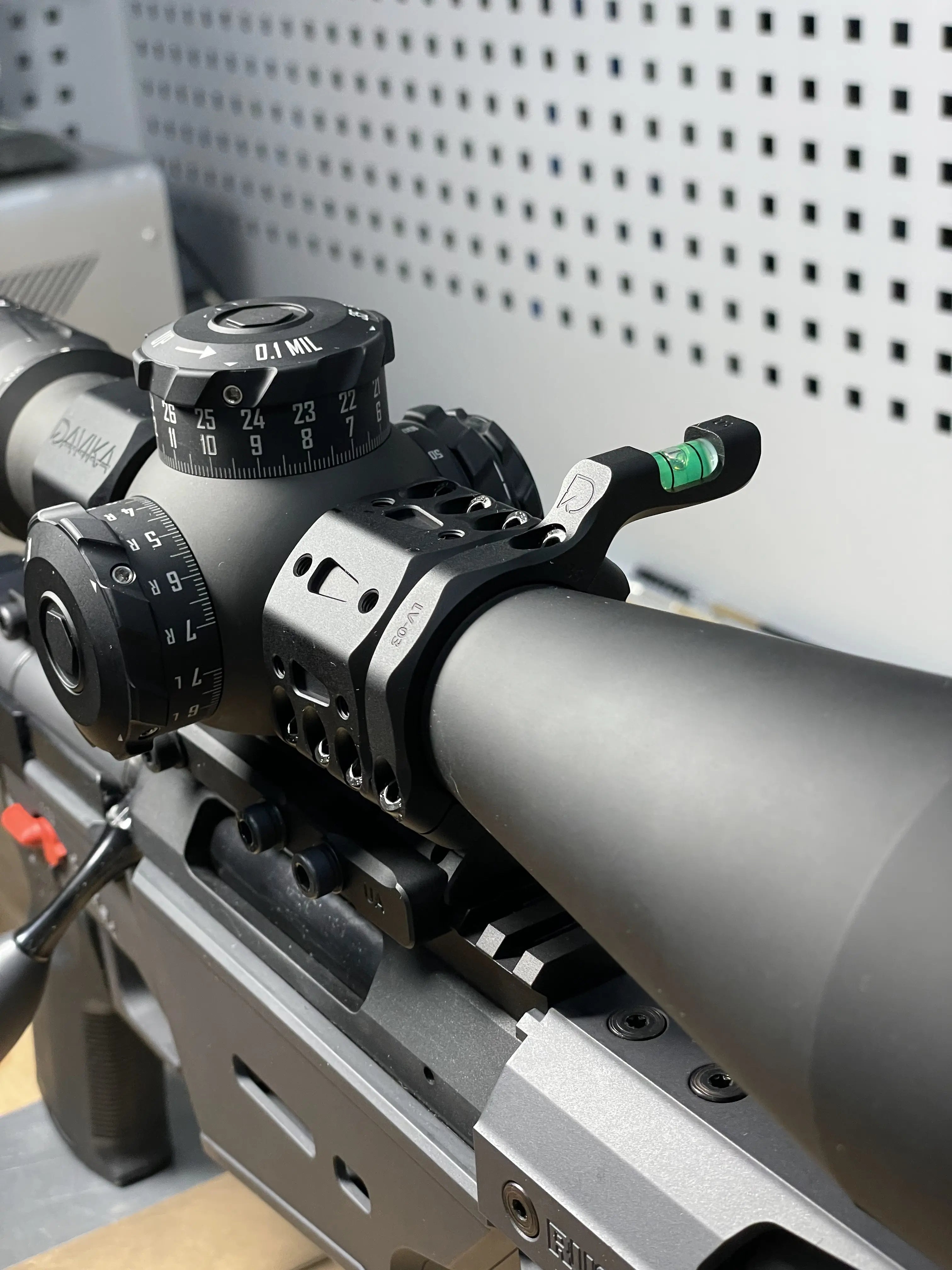 Рівень на трубу прицілу LV-03