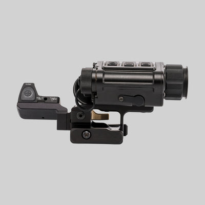 Адаптер FP-02-DQD із коліматором Trijicon RMR на кріпленні TSM, вид збоку