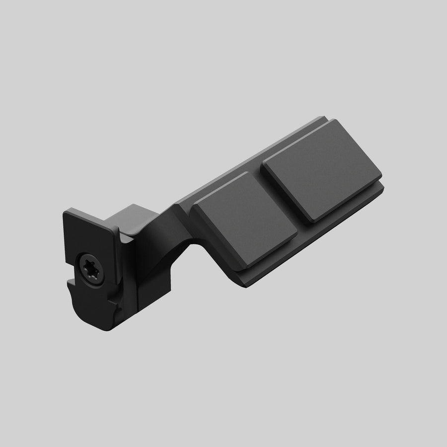 Адаптер DAVIKA FP-03-DQD у чорному кольорі, вид три чверті